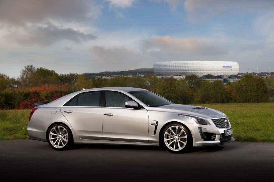  Cadillac CTS-V 2015 года  (WW) (фото 7 из 18)